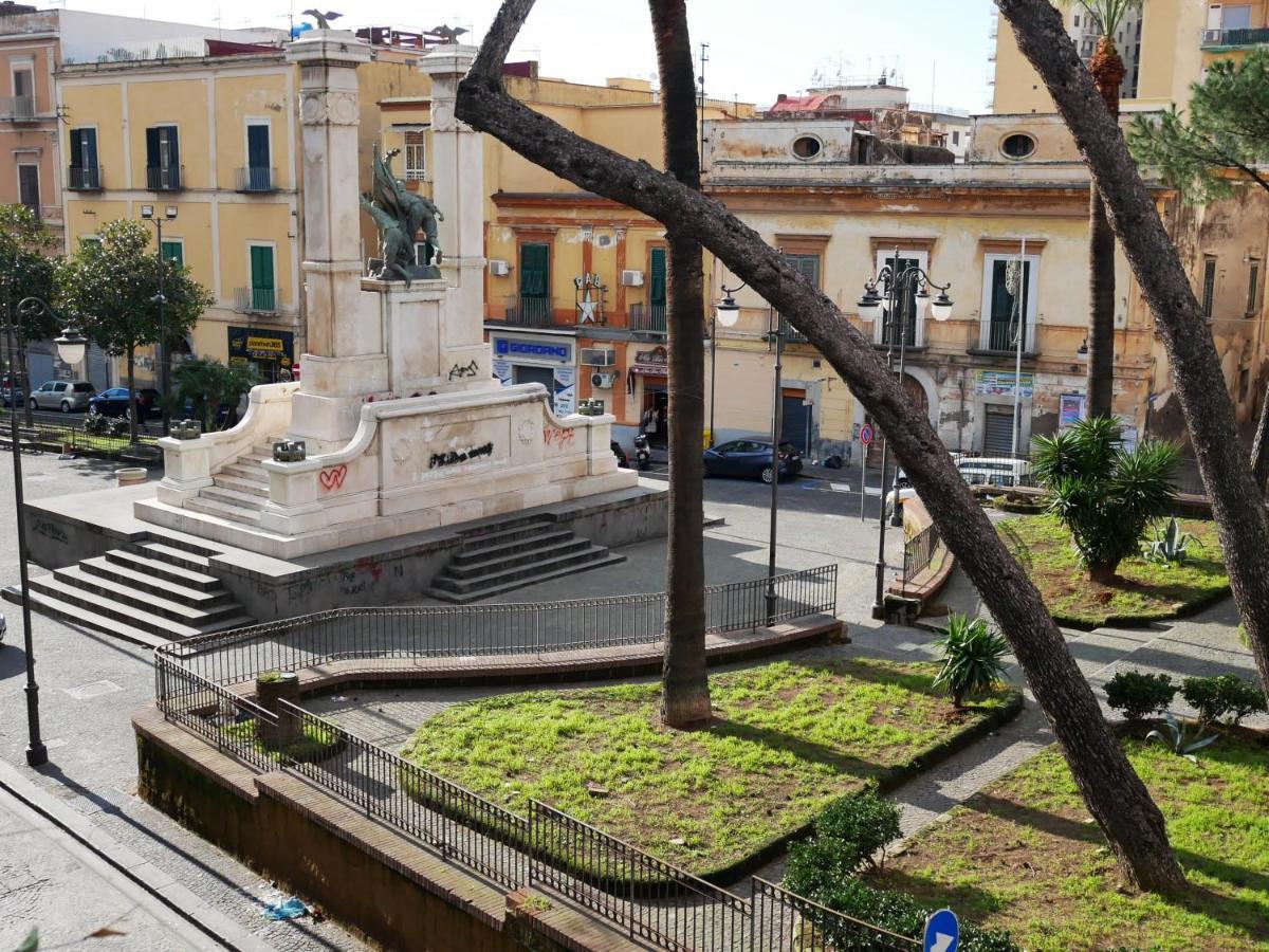 La Casetta Di Nonna Pina - Appartamento Con Cucina In Pieno Centro Torre Annunziata Exterior photo